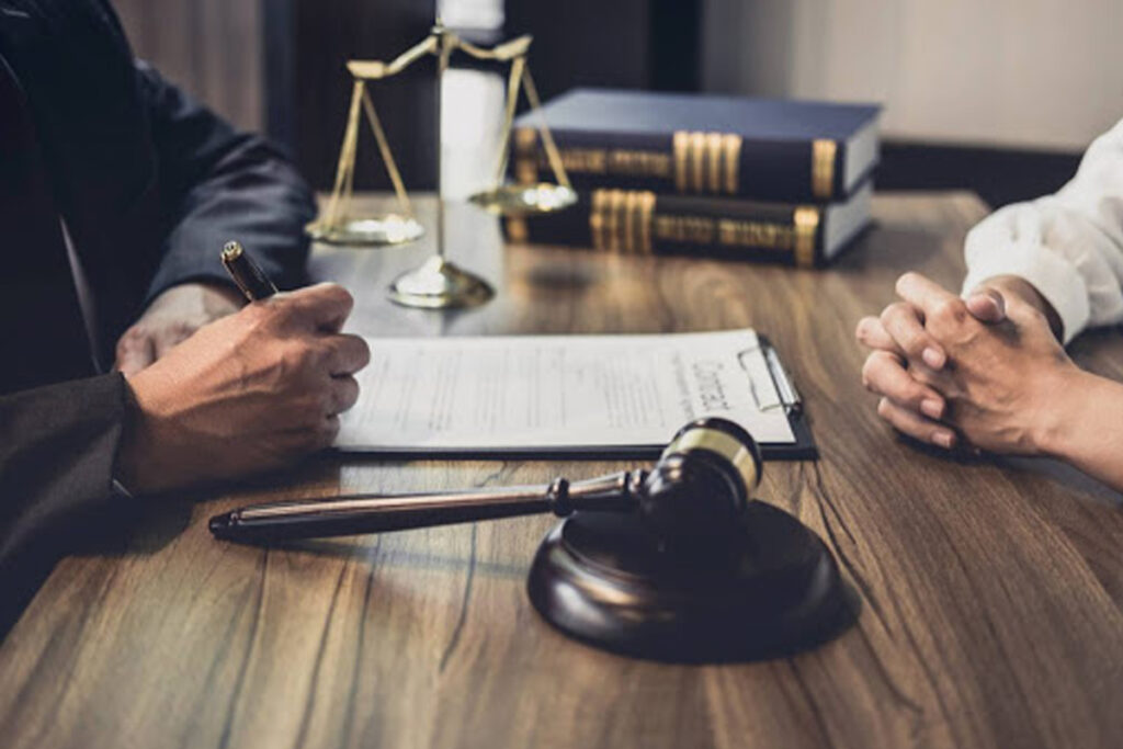 قضايا تحصيل الديون